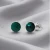 Eleganckie kolczyki srebrne z zielonymi kryształami 6 mm do codziennych stylizacji.