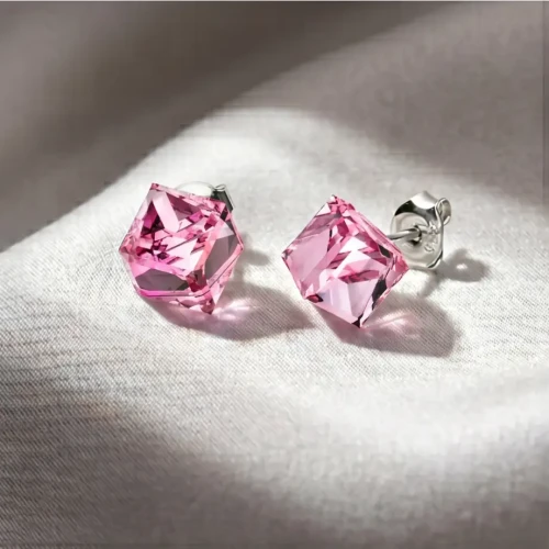 Różowe kolczyki damskie ze srebra 925 pokrywanego platyną z kryształami Swarovski®