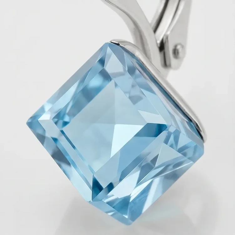 Kolczyki damskie z kryształami Swarovski® kostka 8 mm Aquamarine