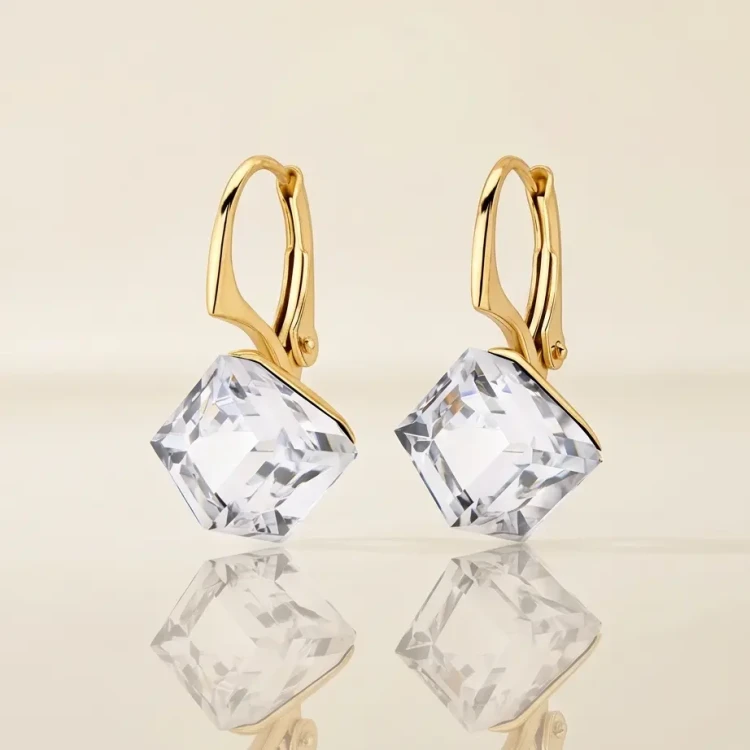 Delikatne kolczyki damskie z przezroczystymi kryształami Swarovski® cube Crystal