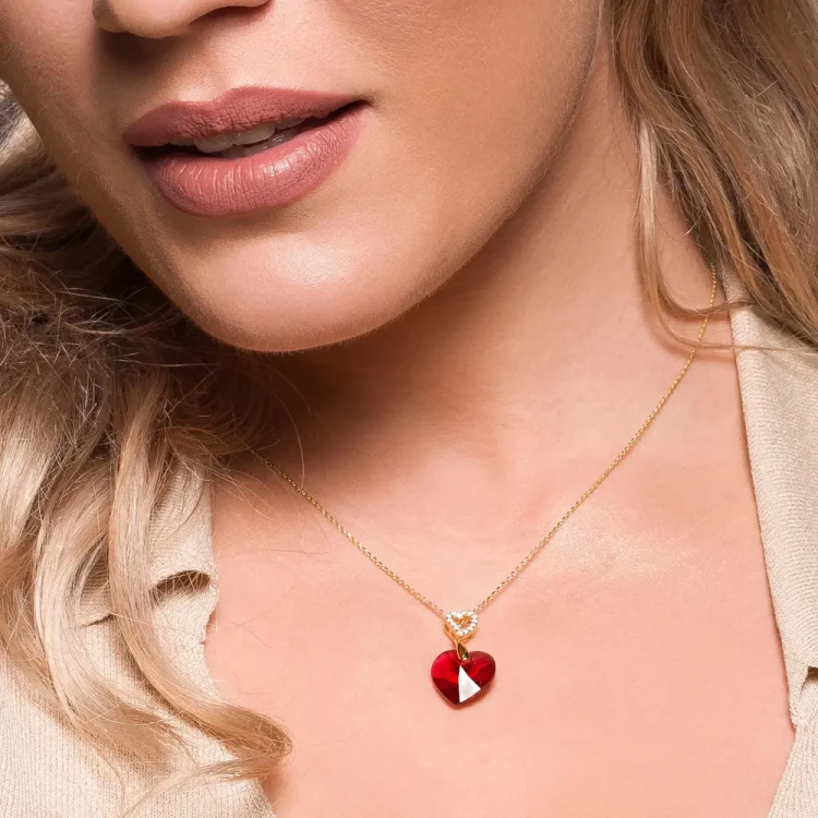 Naszyjnik damski z pozłacanego srebra z kryształem Swarovski® serce 14 mm Scarlet