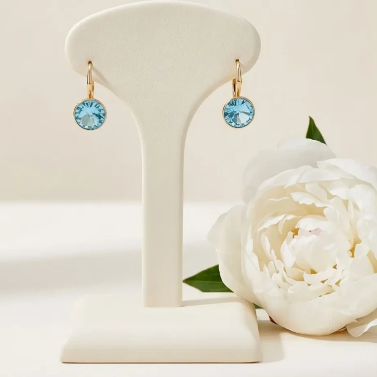 Kolczyki z kryształami Swarovski® Light Turquoise 8 mm w złotej oprawie
