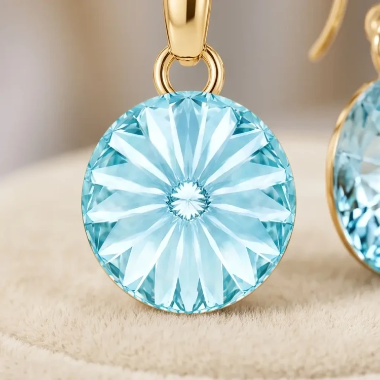 Wiszące kolczyki z pozłacanego srebra z kryształami Swarovski® Light Turquoise