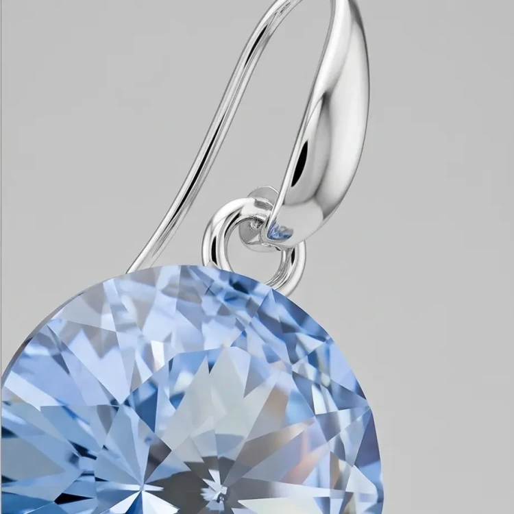 Damskie kolczyki srebrne z jasnoniebieskimi kryształami Swarovski® 10 mm