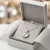 Delikatny srebrny naszyjnik z lśniącym kryształem Swarovski® Crystal