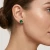 Pozłacane kolczyki sztyfty z kryształami Swarovski® Majestic Green 8 mm
